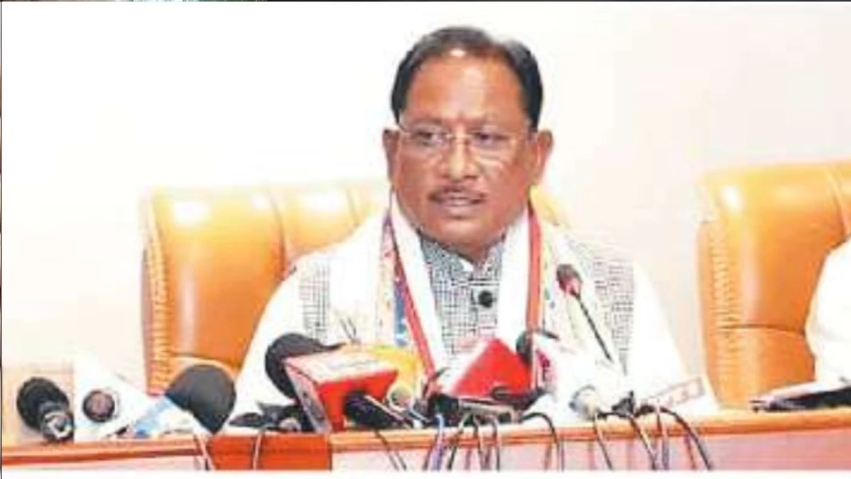 Raipur News: मनरेगा पर आमने-सामने बीजेपी-कांग्रेस, सीएम साय बोले- मनमोहन सरकार ने खाया था मजदूरों का पैसा