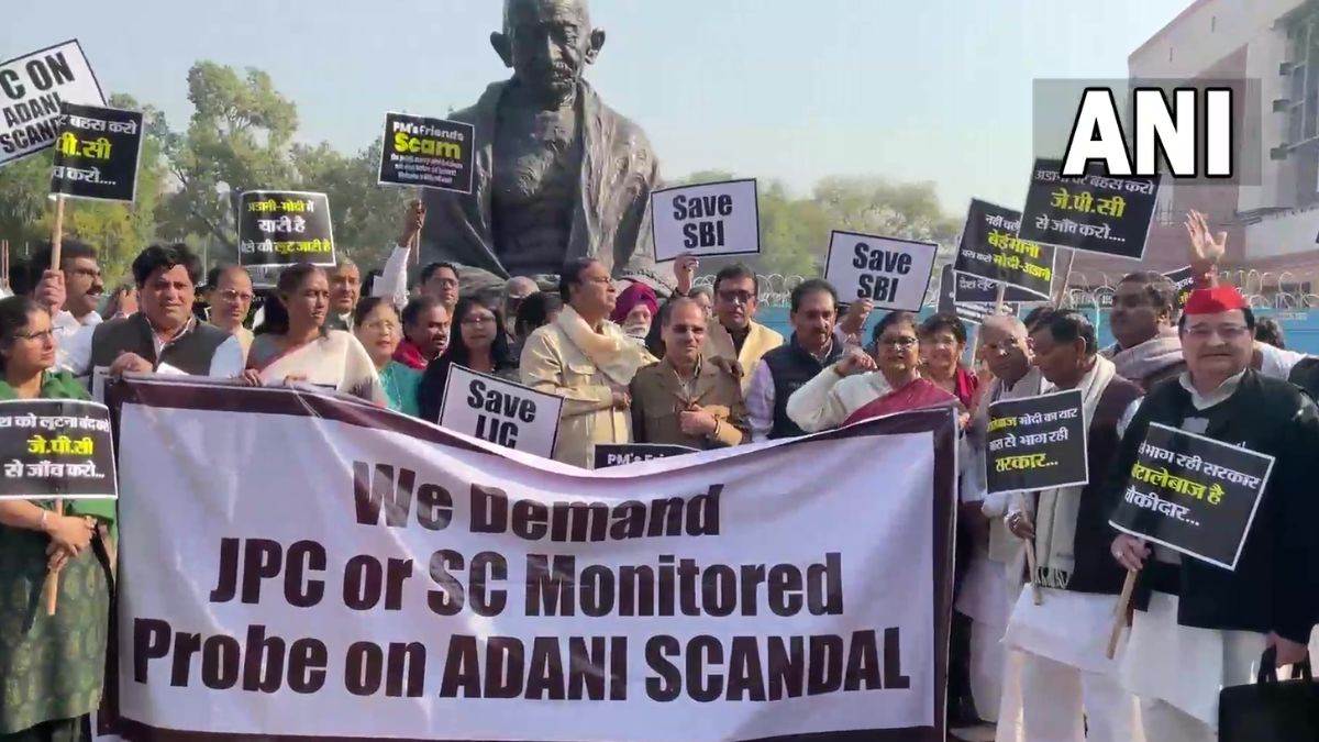 LIVE Adani Row: अडानी मुद्दे पर संसद में हंगामा, कार्यवाही स्थगित, पढ़िए बयानबाजी