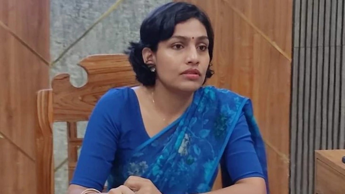 MP में अवमानना में सजा सुनाए जाने से पूर्व महिला आईएएस संस्कृति जैन को मिली राहत