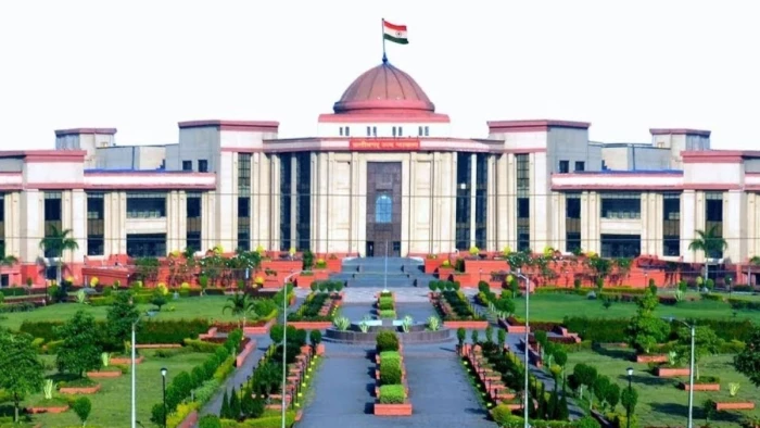 'SDM को नहीं है विकलांग प्रमाण पत्र की वैधता तय करने का अधिकार', छत्तीसगढ़ हाईकोर्ट का बड़ा फैसला