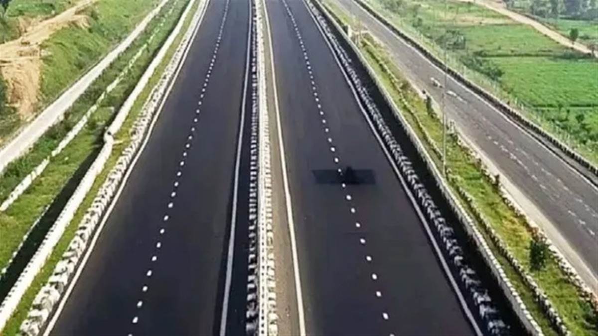 यूपी-बिहार वालों के लिए खुशखबरी! बलिया से छपरा अब सिर्फ 90 मिनट दूर, अगस्त से एक्सप्रेसवे पर भरें फर्राटा