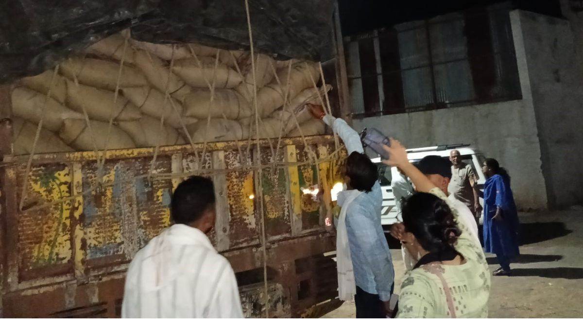 MP के बालाघाट में राइस मिल में मिला 242 क्विंटल शासकीय चावल, तीन पर FIR, बयान में विरोधाभास