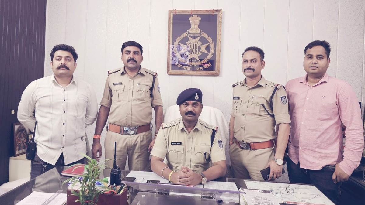 छिंदवाड़ा से साढ़े पांच लाख रुपये लेकर फरार आरोपित चंडीगढ़ से गिरफ्तार