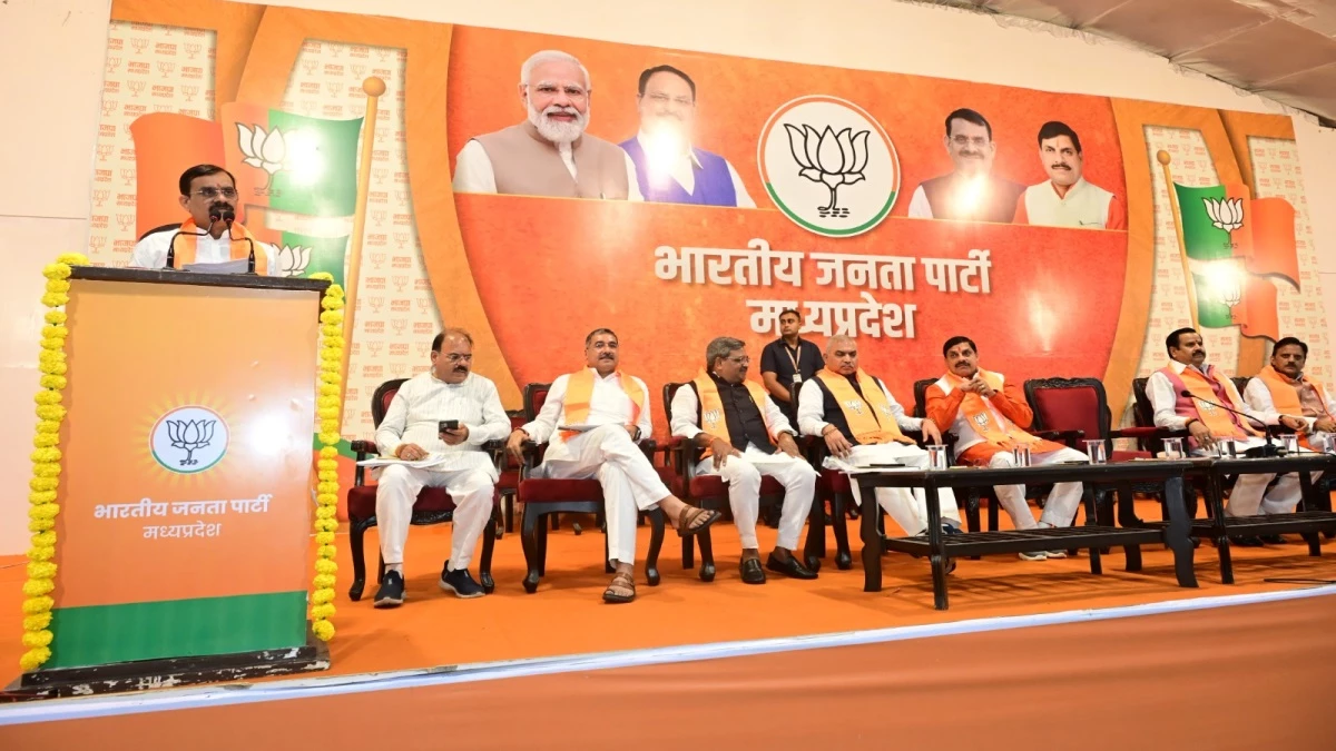 15 अगस्त के पूर्व 1.5 करोड़ घरों में तिरंगा पहुंचाएगी भाजपा, विभाजन की त्रासदी से युवाओं को कराएंगे अवगत