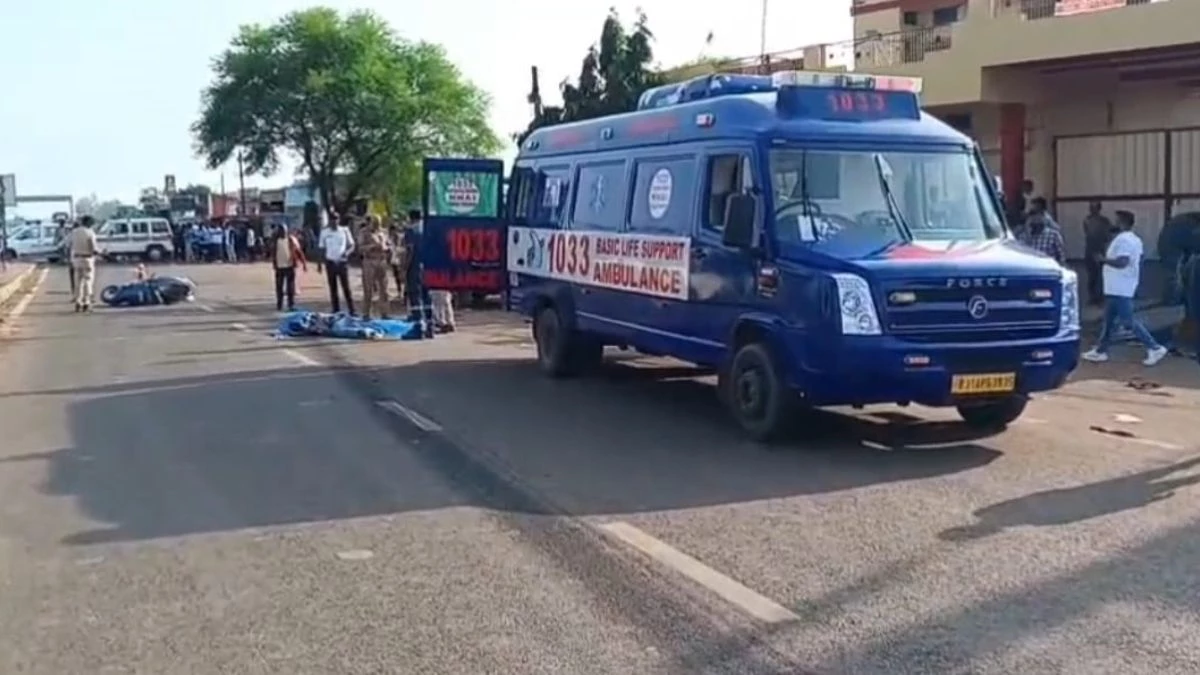 कटनी में दर्दनाक हादसा, ट्रक ने मारी दो स्कूटी सवार युवकों को टक्कर, धड़ से अलग हुए सिर