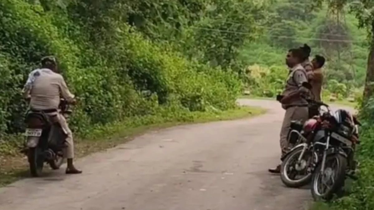 फोटो खिंचा रही युवती को घसीटकर जंगल में ले गए बदमाशों ने किया सामूहिक दुष्कर्म