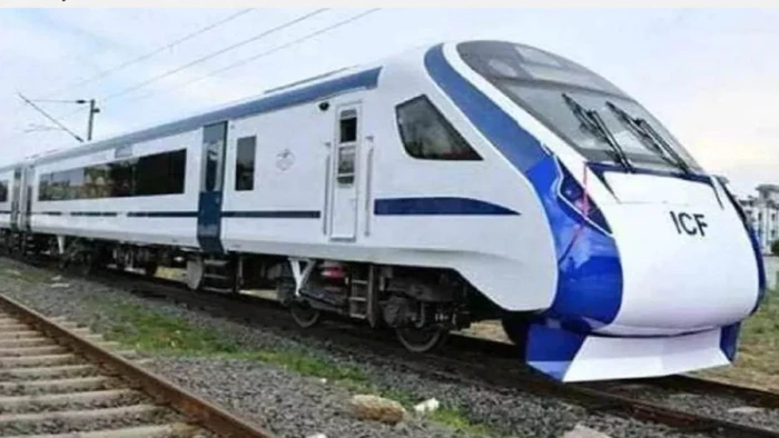 भोपाल-रीवा वंदे भारत में बड़ा बदलाव! अब 16 कोच के साथ दौड़ेगी ट्रेन, 598 अतिरिक्त सीटें मिलेंगी