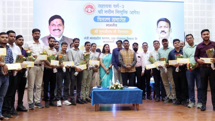 जल संसाधन विभाग में 81 नए कर्मचारियों को मंत्री तुलसी सिलावट ने दिए नियुक्ति पत्र