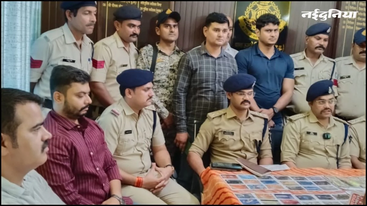 ATM Fraud का नया तरीका, पहले फेवीकोल लगाकर सेंसर जाम करते, फिर मदद के बहाने कार्ड बदलते