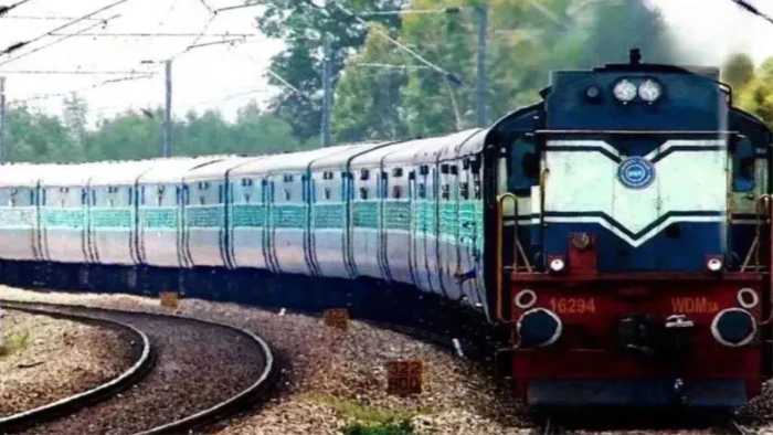 Indian Railway News: जोधपुर-भोपाल एक्सप्रेस का रूट परिवर्तन निरस्त, अब अपने तय समय पर चलेगी ट्रेन