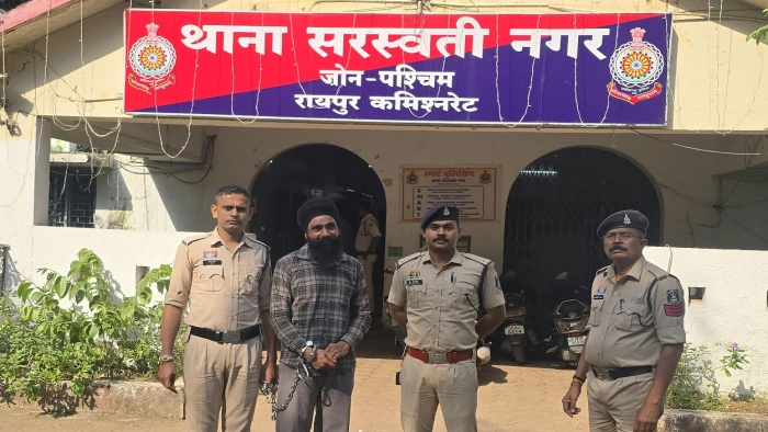 रायपुर में मां ने प्रेम संबंध खत्म किया तो प्रेमी ने किया चार साल की बेटी का अपहरण, महाराष्ट्र के टोल प्लाजा से सकुशल बरामदगी