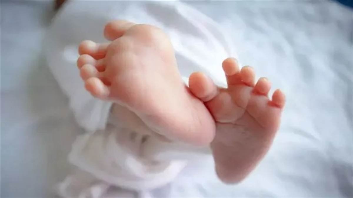 बेटी चाहिए थी, बेटी हो गई: मां ने नवजात को मार डाला