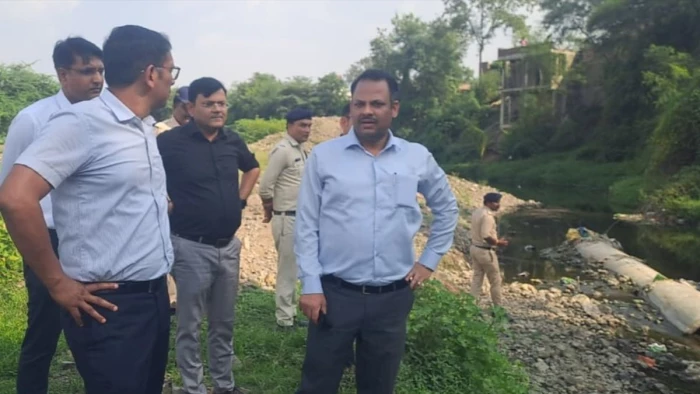 सिंहस्थ 2028 की तैयारियां तेज... शिप्रा में गंदा पानी रोकने मैदान में उतरे अफसर, उद्योगों की नियमित जांच के निर्देश