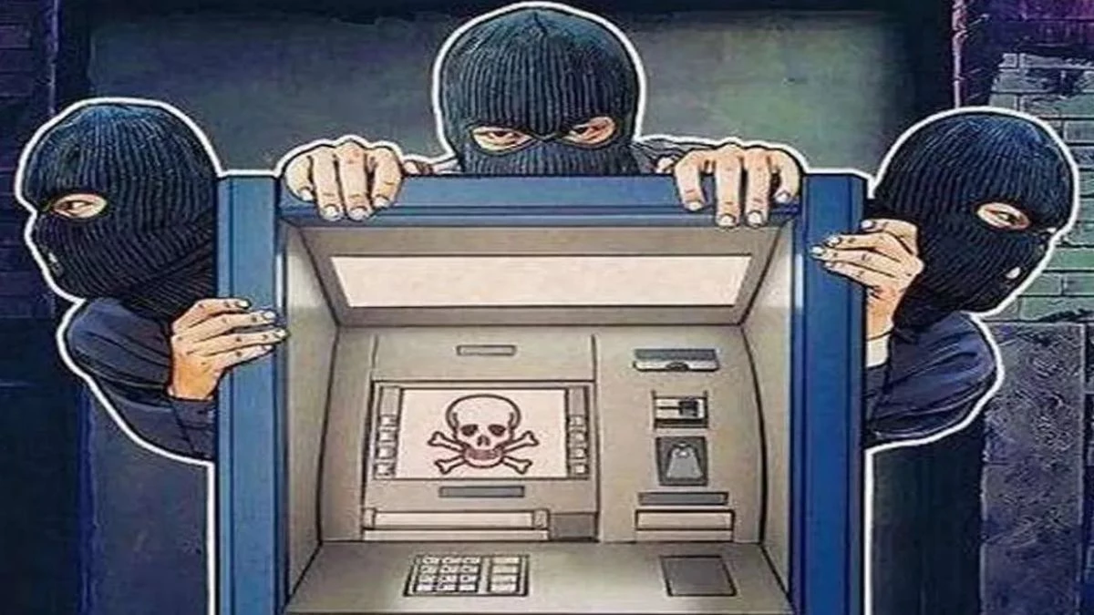 जबलपुर में बदमाशों ने ATM मशीन उखाड़ा, शोर मचने पर छोड़कर भागे