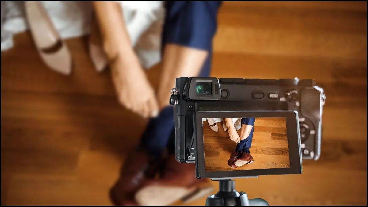 पोर्न सर्च कर रहा था शख्स, वीडियो में अपनी गर्लफ्रेंड को देख उड़े होश, हफ्तों बाद एडल्ट साइट पर मिला फुटेज