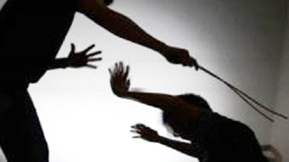 मैहर के परसवारा में बेटे ने डंडे से पीट-पीटकर ले ली पिता की जान, पुलिस ने किया गिरफ्तार