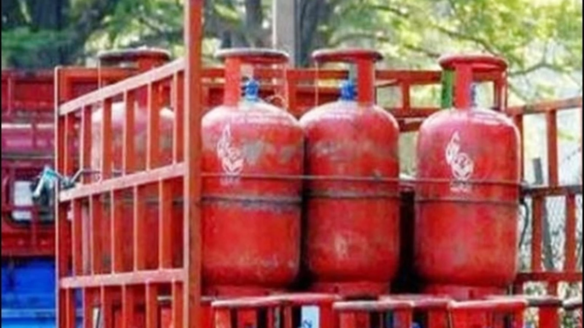 LPG Price: Jerk to common man, kitchen cylinder will be Rs 50 expensive