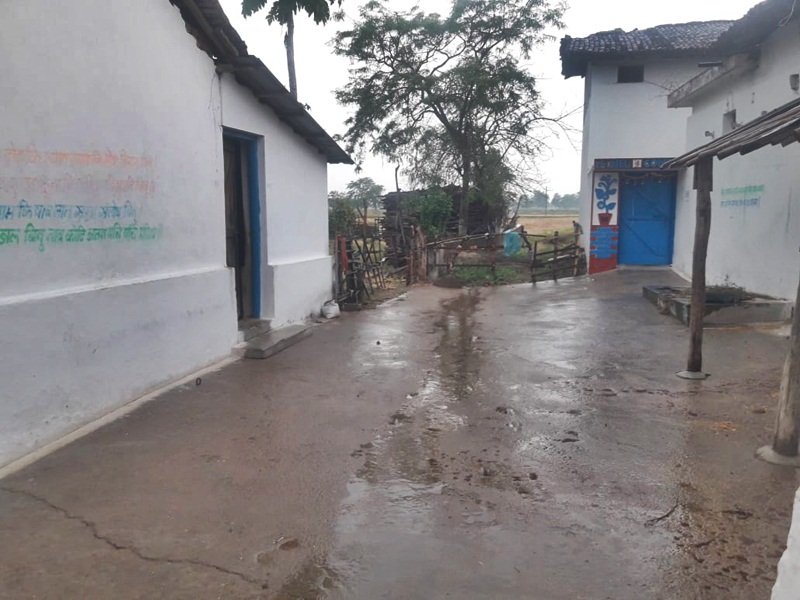 Chhattisgarh Weather Update : छत्तीसगढ़ के अनेक हिस्सों में बारिश, तापमान में गिरावट