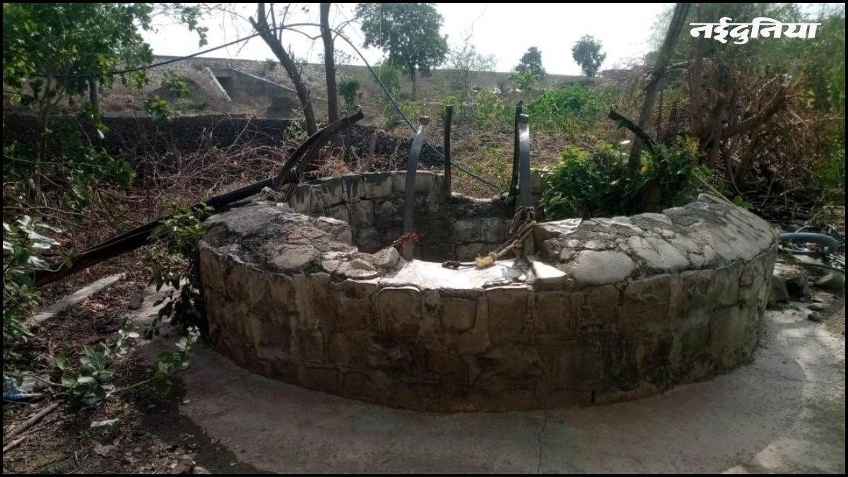 20 गांवों में नहीं बनी पानी की टंकी, बिना फिल्टर सीधे कुओं से पानी पीने को मजबूर ग्रामीण, खंडवा में हर घर नल योजना की खुली पोल