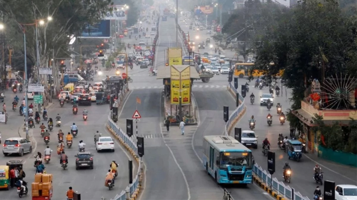 इंदौरियों के धैर्य की परीक्षा...चार माह बाद भी तय नहीं हो सका BRTS का प्लान