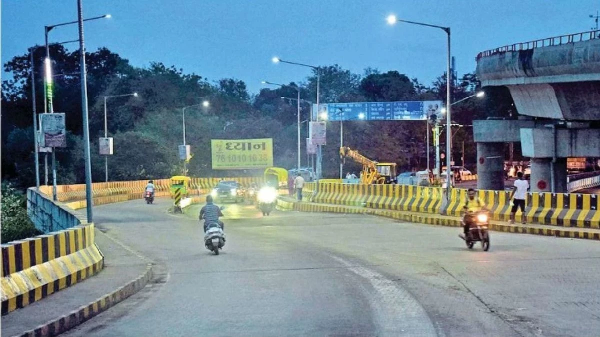 MP News: 40 करोड़ की लागत से बना सुभाष नगर ROB खतरनाक, 12 इंजीनियर नहीं लगा पाए ट्रैफिक सिग्नल