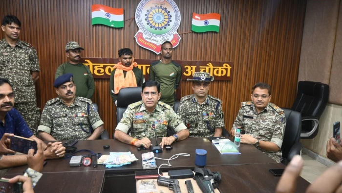 छत्तीसगढ़ में सुरक्षाबलों के हाथ लगी बड़ी कामयाबी, मुठभेड़ में इनामी माओवादी कमांडर श्रीकांत पुनेम गिरफ्तार