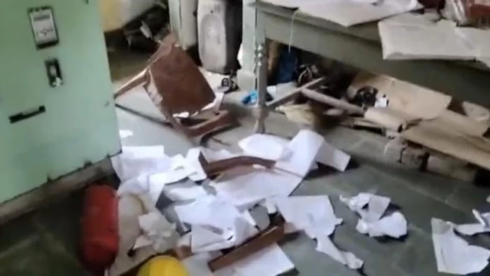 मैहर के घुनवारा सब स्टेशन में घुसकर बिजली कर्मचारियों से मारपीट, सरपंच पति समेत चार पर FIR