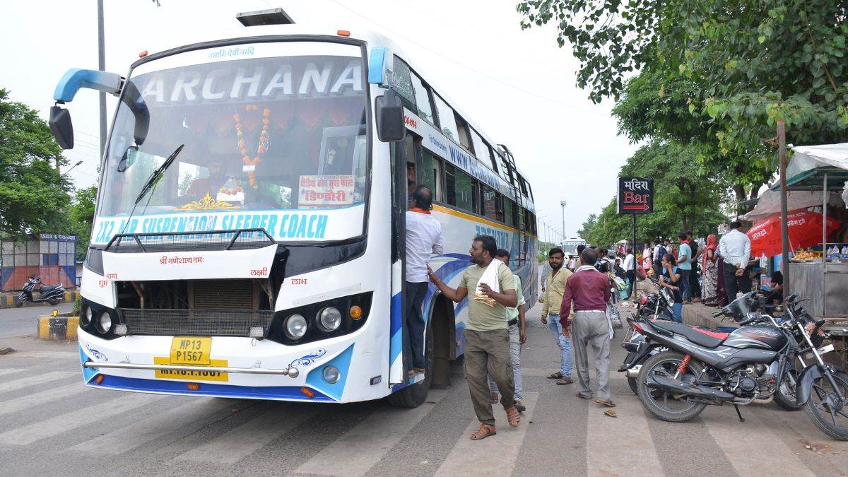 बढ़ोतरी की अधिसूचना जारी, जबलपुर में आज से बढ़े किराए पर दौड़ेंगी बसें