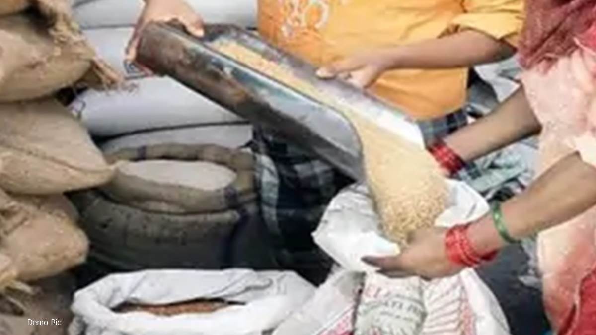रायपुर पीडीएस में बड़ा घोटाला: सेरीखेड़ी की राशन दुकान से 1225 क्विंटल सरकारी चावल गायब, 50 लाख का गबन