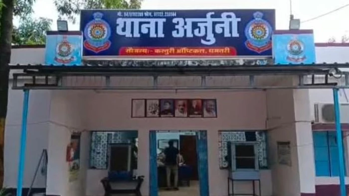 धमतरी में सनसनीखेज वारदात, आधी रात खून से लथपथ मिली युवक की लाश; धारदार हथियार से हमला कर हत्या