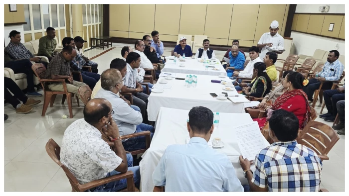 10 हजार बिजली कर्मचारियों का फूटा गुस्सा, पुरानी पेंशन लागू न होने पर 11 सितंबर से चरणबद्ध आंदोलन का ऐलान