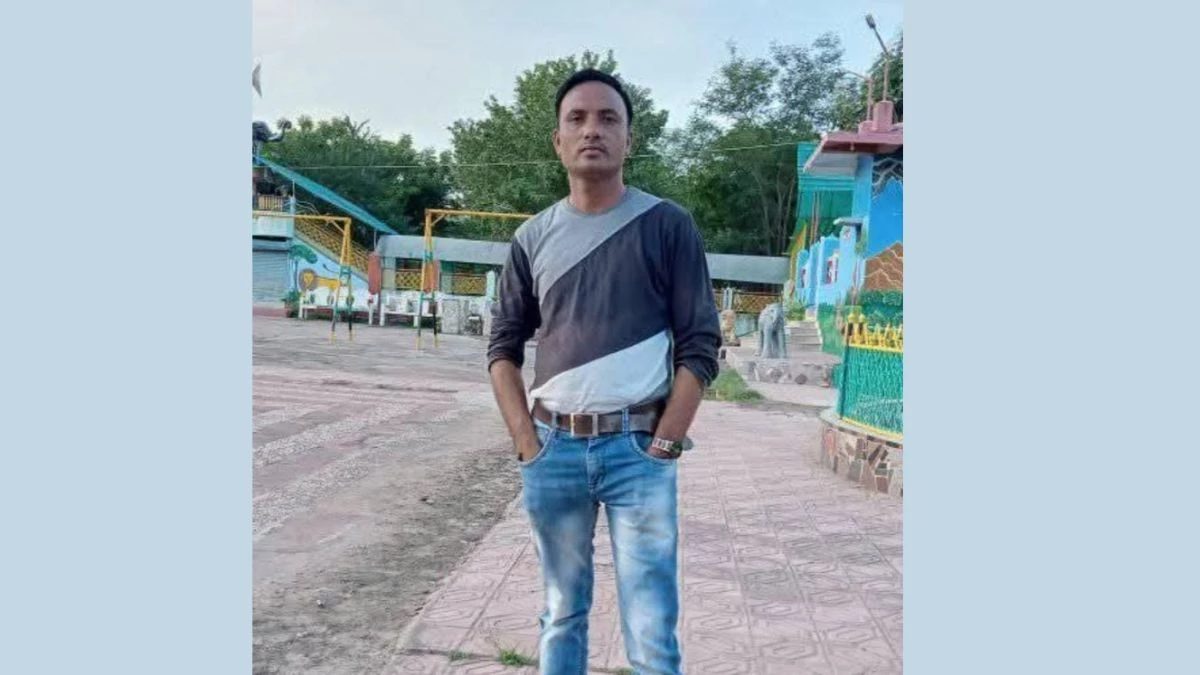 MP में बड़ा फर्जीवाड़ा: सुनने में ठीक कर्मचारी बना 'श्रवण बाधित', धोखाधड़ी से सरकारी नौकरी हथियाने का सनसनीखेज खुलासा
