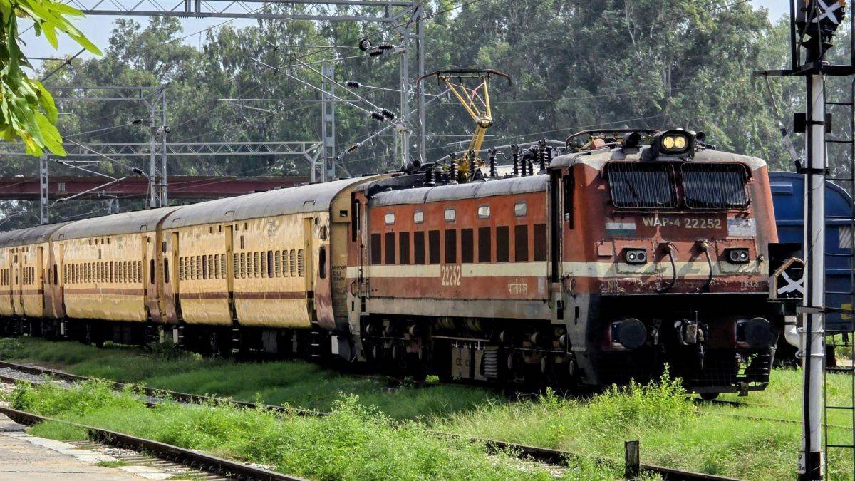 Bilaspur-Patna Superfast को लेकर बड़ा अपडेट... अब बिहार के इस शहर तक जाएगी ट्रेन, स्टॉपेज में भी बदलाव