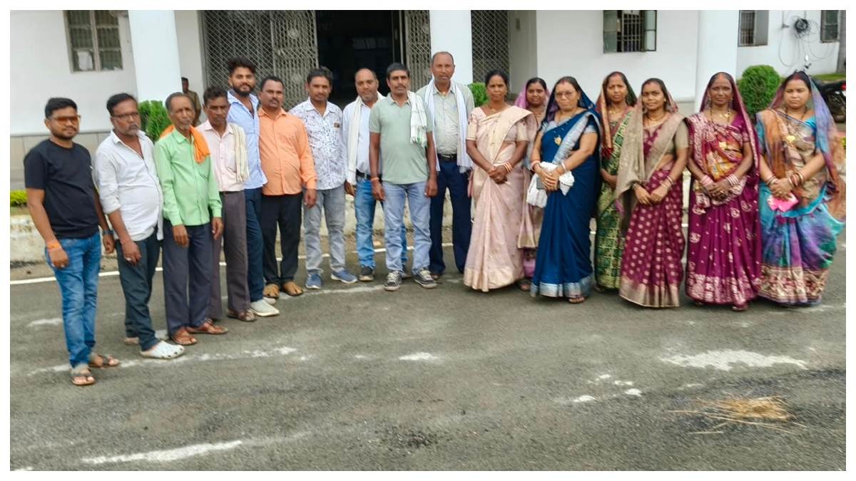 जांजगीर में धान खरीदी से पहले बड़ा संकट: डिजिटल क्रॉप सर्वे और पीवी ऐप के पचड़े में फंसे 3.61 लाख खसरे