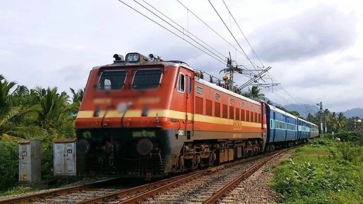 Indian Railways: त्योहार के बाद भी रेल यात्री परेशान, भोपाल से मुंबई, बेंगलुरु, पुणे समेत कई रूट्स पर 13 नवंबर तक जगह नहीं