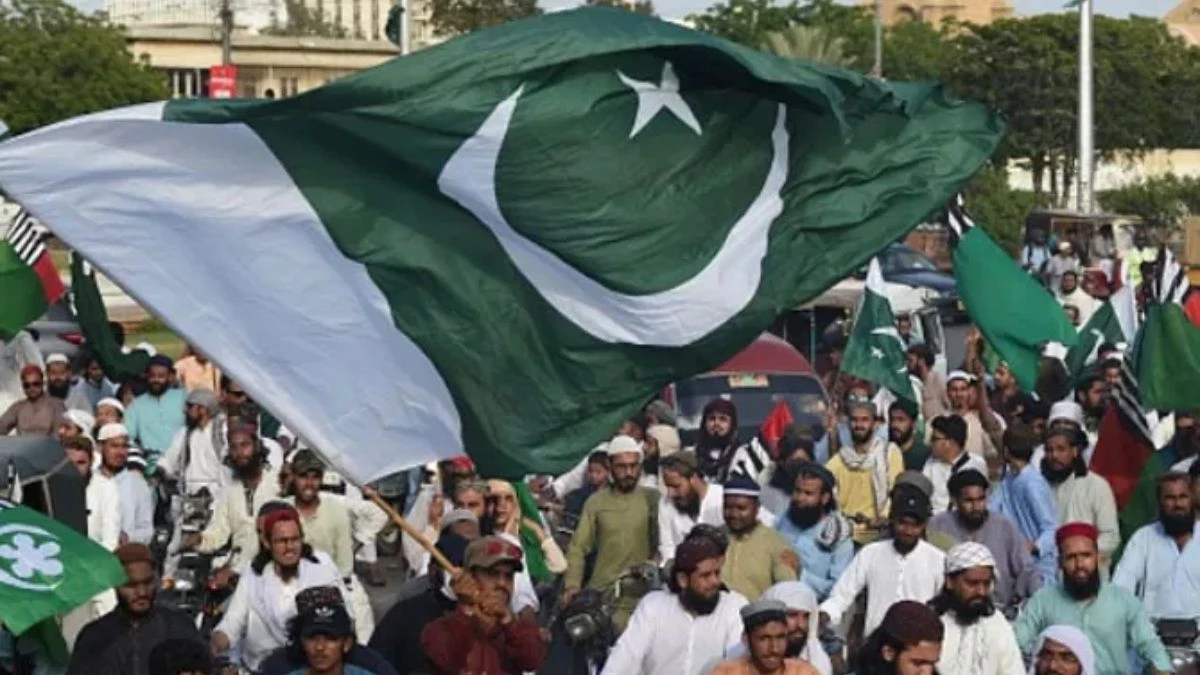 नेपाल की तरह पाकिस्तान में शुरू हुआ Gen Z प्रोटेस्ट, जानें अब तक पाकिस्तान में हो चुके हैं कितने बड़े प्रदर्शन