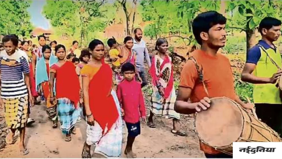 बीजापुर के कोंडापल्ली में अब लोग फोन पर कहेंगे हैलो, पहली बार लगा मोबाइल नेटवर्क