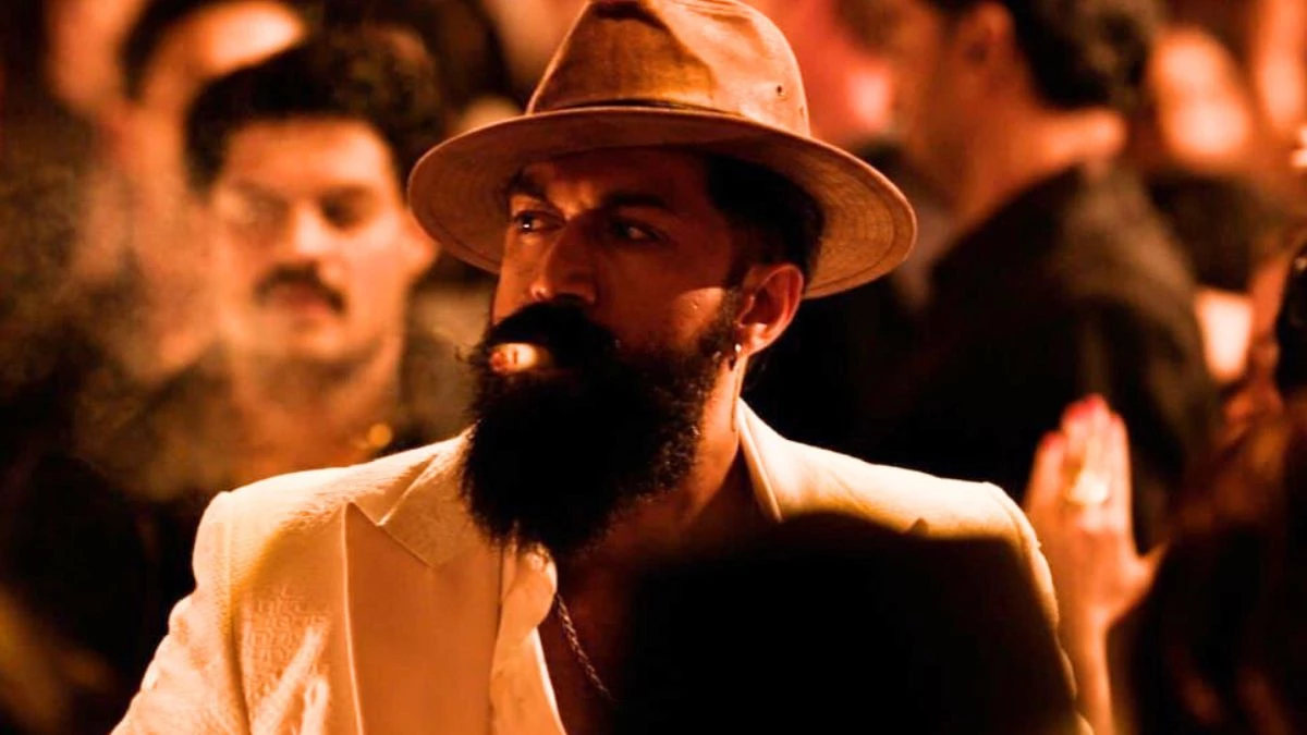 Toxic Teaser: यश के 40वें जन्मदिन पर 'टॉक्सिक' ने मचाया भौकाल; टीजर देख फैंस के उड़े होश