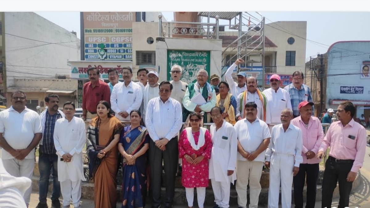 Bilaspur News: रबिन्द्रनाथ टैगोर कला साधक और कला मर्मज्ञ थे-विजय पांडेय