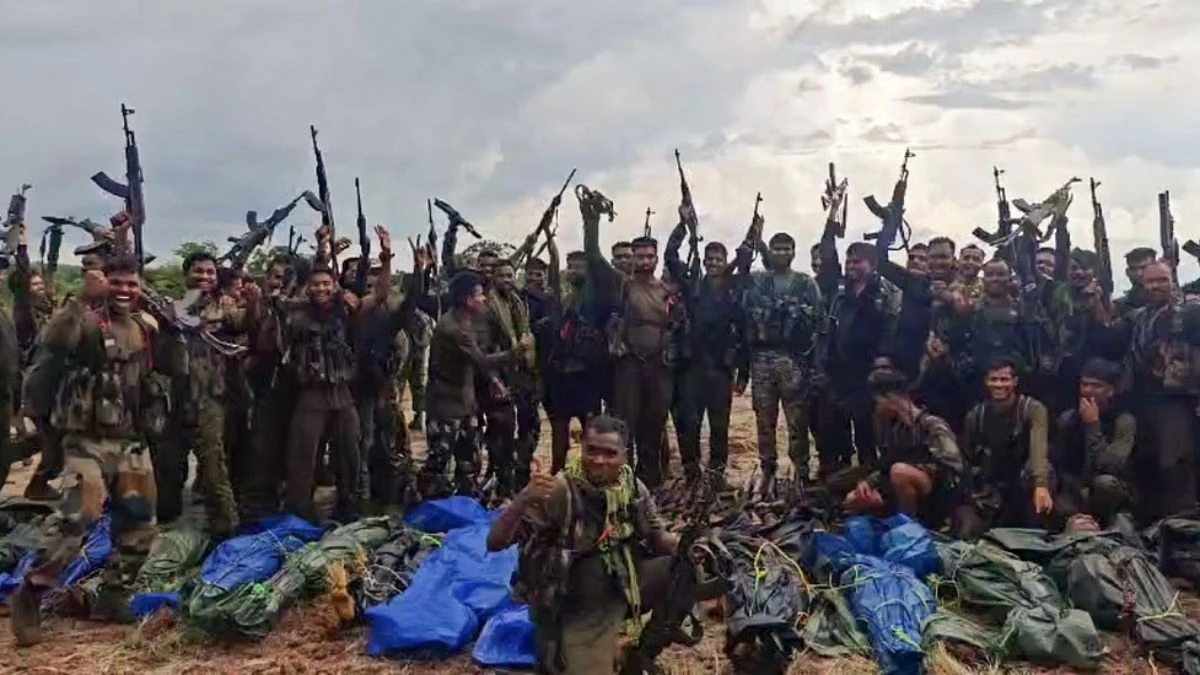 Chhattisgarh Naxalism: बसव राजू की मौत से टूटी संगठन की रीढ़...दो फाड़ में बंटा माओवाद, 20 साल बाद मिली हिड़मा की तस्वीर