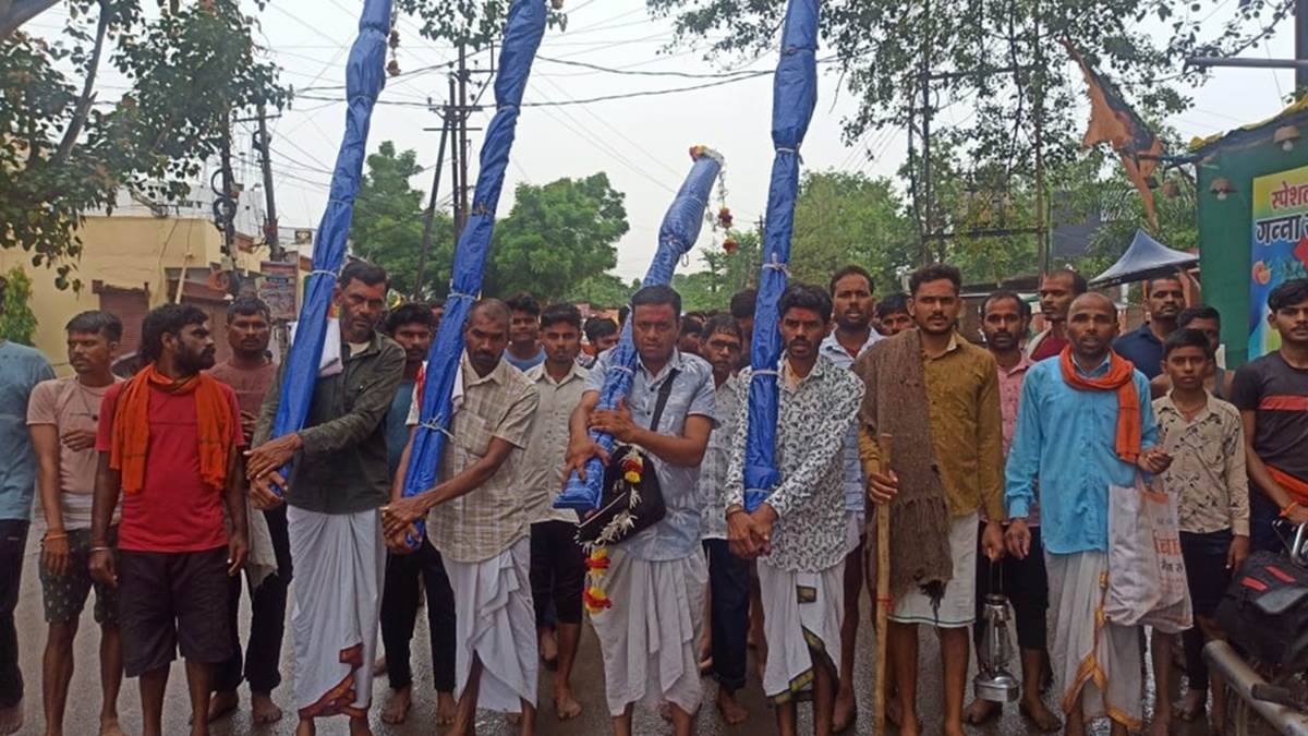 Dhooni Wale Dada ji: बुधवार रात 12 बजे तक चढ़ेंगे खंडवा में श्रीदादाजी की समाधि पर निशान
