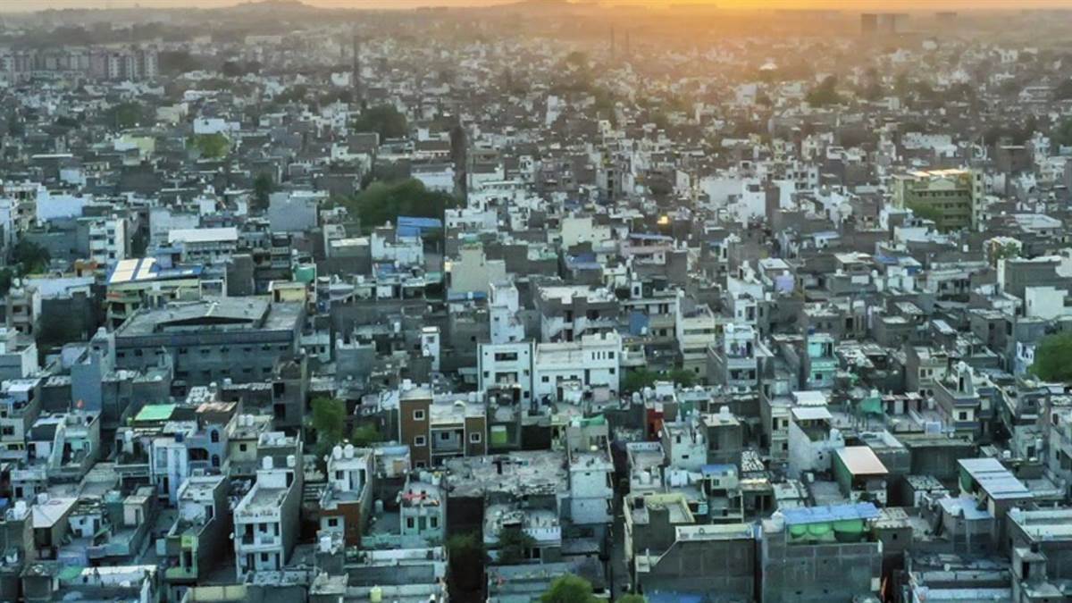 इंदौर में संपत्ति खरीदी-बिक्री को लेकर शहरी क्षेत्र में सुस्ती तो बाहरी में दिखी तेजी