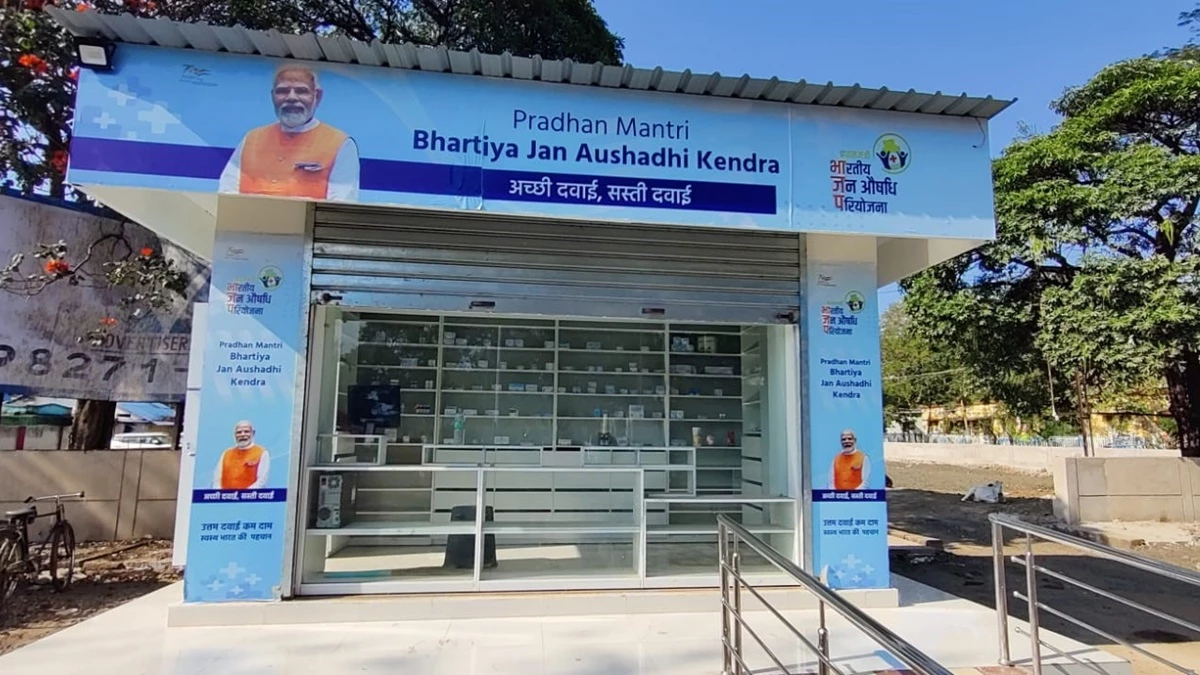 इन तीन स्टेशनों के बाहर रियायती दरों पर मिलेंगी दवाइयां