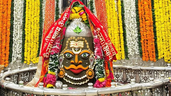 श्रावण के एक सप्ताह में 29 लाख से अधिक भक्तों ने किए भगवान महाकाल के दर्शन, 3 करोड़ 50 लाख रुपये से अधिक की आय हुई