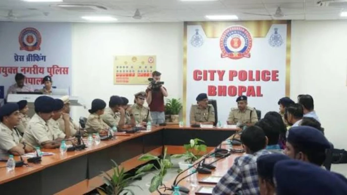 भोपाल में अब 'सीक्रेट नागरिक' बनेंगे पुलिस के खबरी, आम जनता हो या पुलिस, सभी की शिकायत सीधे कमिश्नर तक