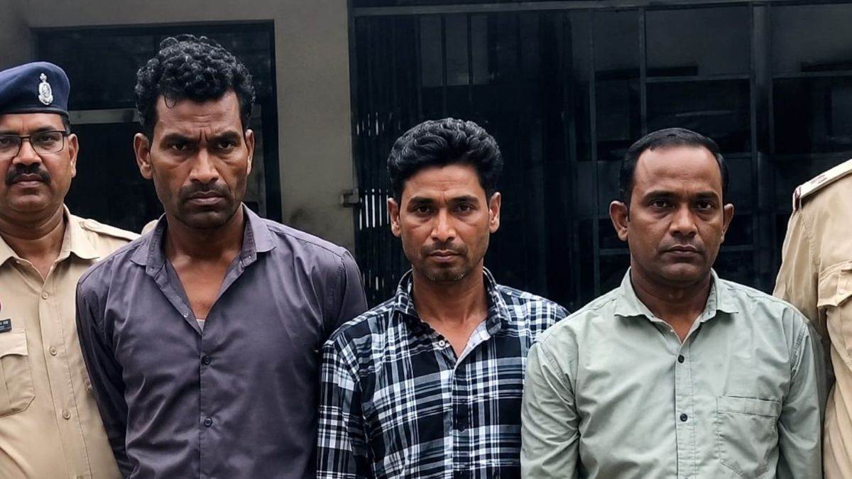 CG में केमिकल डालकर काले कागज से करेंसी बनाने का खेल, तीन आरोपी गिरफ्तार; मास्टरमाइंड पर पहले भी मामले दर्ज