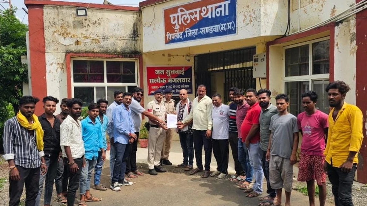 Khandwa News: ईद मिलादउन्नबी के जुलूस में हिंदू भावनाओं को आहत करने वाले आसिफ, नईम, लुकमान पर केस दर्ज