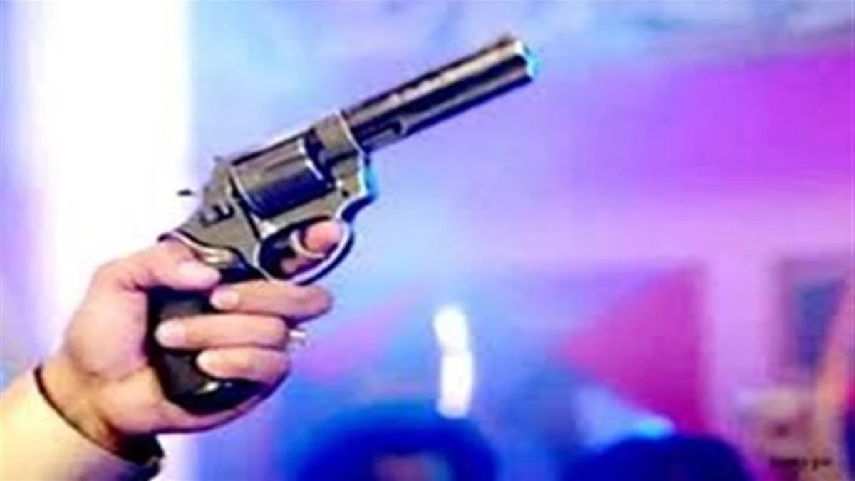Morena: अवैध पिस्टल के साथ वीडियो वायरल, पुलिस ने पकड़ा, बिना किसी कार्रवाई के छोड़ दिया