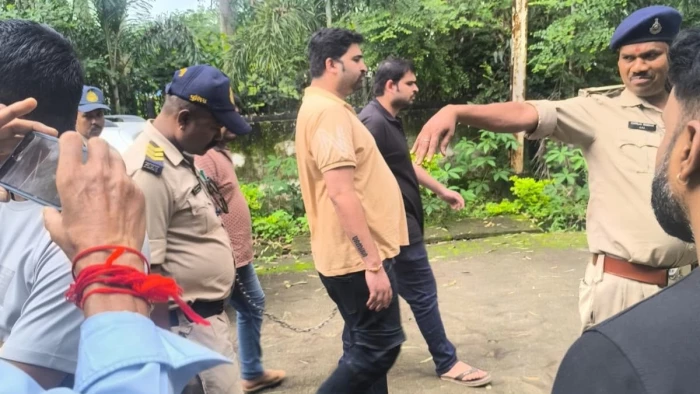 नरसिंहपुर में अनाज ट्रेडिंग और वाहन के नाम पर 20 लाख रुपये की ठगी, तीन पर FIR