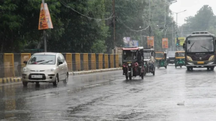 Weather Update: मानसून विदाई के पहले जमकर बरसेगा... बंगाल की खाड़ी के सिस्टम से कई राज्यों में भारी बारिश का अलर्ट
